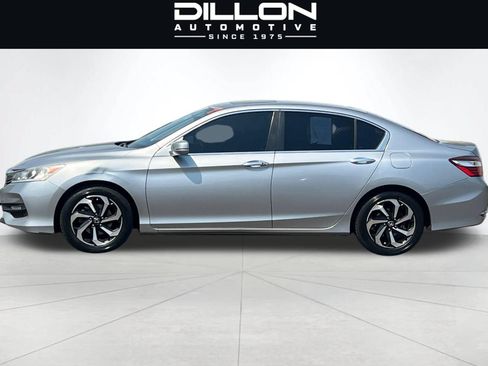 Used 2016 Honda Accord EX image 7
