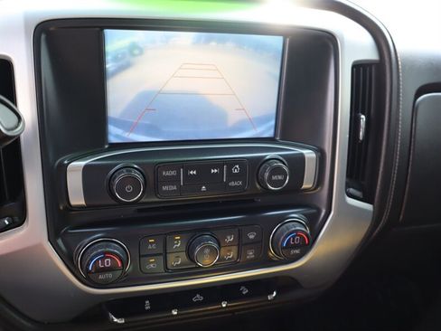Used 2018 GMC Sierra 1500 SLE w/ Suspension Package, Off-Road AWD/4WD image 21