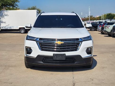 Used 2023 Chevrolet Traverse LT FWD image 10