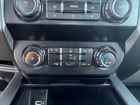 Used 2020 Ford F150 XLT w/ Equipment Group 301A Mid AWD/4WD image 27