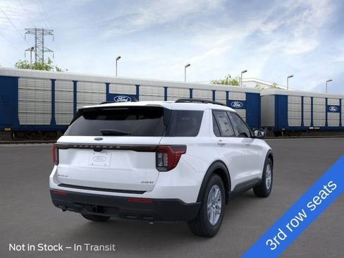New 2026 Ford Explorer Active AWD/4WD image 8