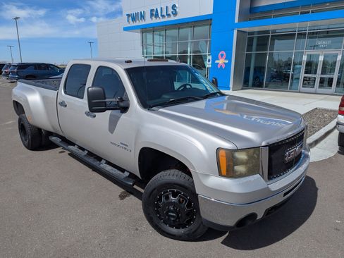 Used 2008 GMC Sierra 3500 SLE image 4