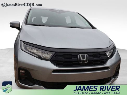 Used 2025 Honda Odyssey EX-L image 8