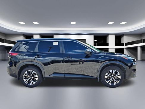 Used 2023 Nissan Rogue SV FWD image 7