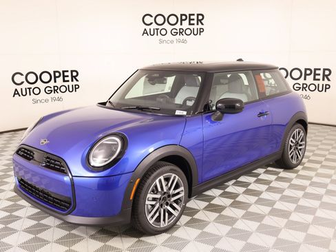 New 2026 MINI Cooper 2-Door Hardtop FWD image 10