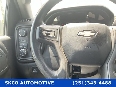 Used 2021 Chevrolet Silverado 1500 Custom AWD/4WD image 19
