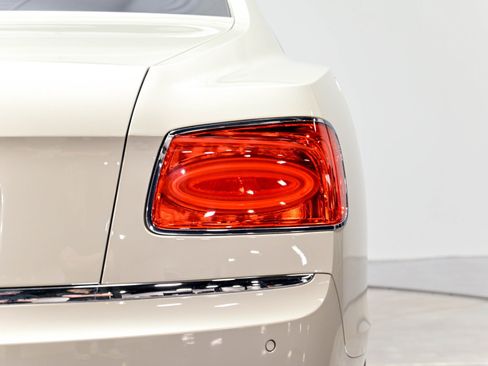 Used 2015 Bentley Flying Spur W12 AWD/4WD image 66