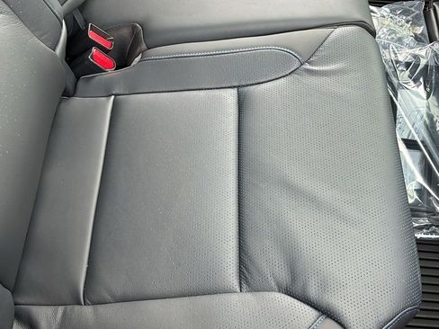 New 2025 Toyota Tundra Platinum AWD/4WD image 11