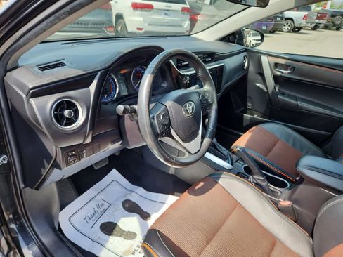 Used 2019 Toyota Corolla SE image 13