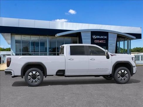 New 2026 GMC Sierra 3500 Denali w/ Denali Reserve Package image 5