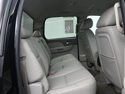 Used 2010 Chevrolet Silverado 1500 LTZ w/ Convenience Package image 11