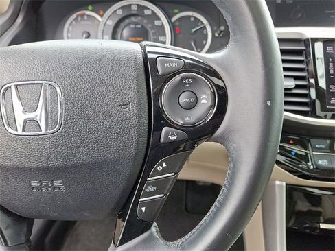 Used 2016 Honda Accord EX-L image 19