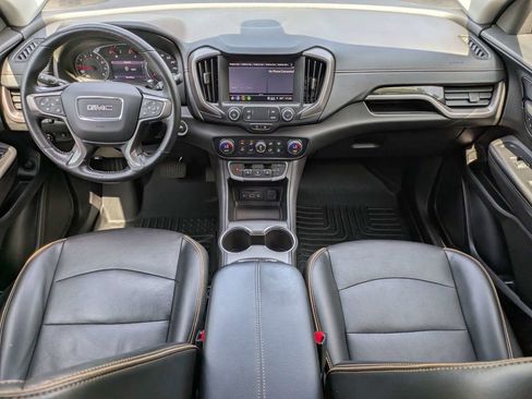 Used 2022 GMC Terrain AT4 AWD/4WD image 16