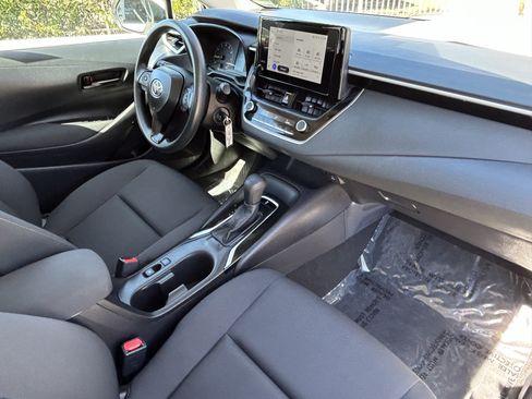 Certified 2025 Toyota Corolla LE FWD image 8