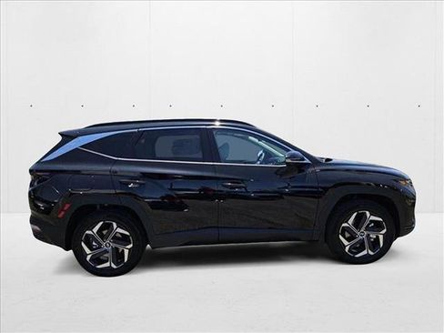 New 2024 Hyundai Tucson Limited image 8