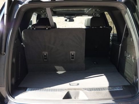 Used 2023 Chevrolet Tahoe Premier image 30