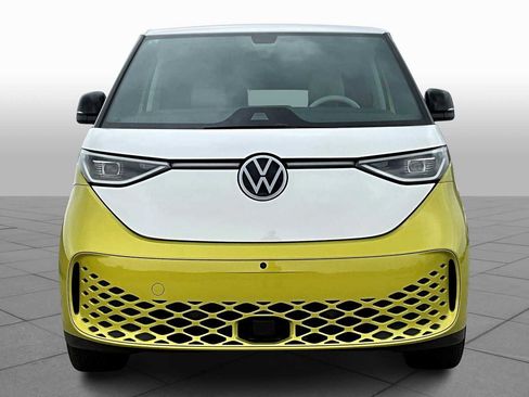 New 2025 Volkswagen ID. Buzz 1st Edition image 3