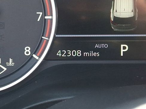 Used 2024 Nissan Rogue SV w/ SV Premium Package image 20