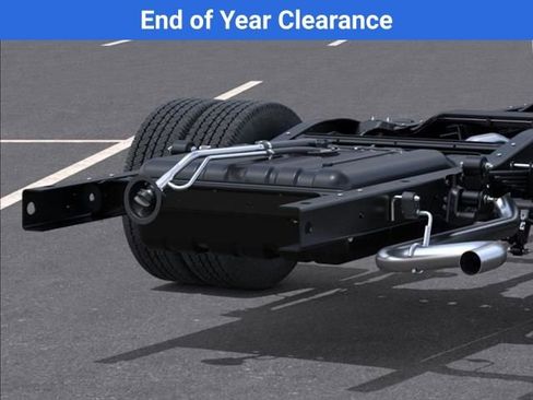 New 2025 Chevrolet Express 4500 w/ Power Convenience Package image 14