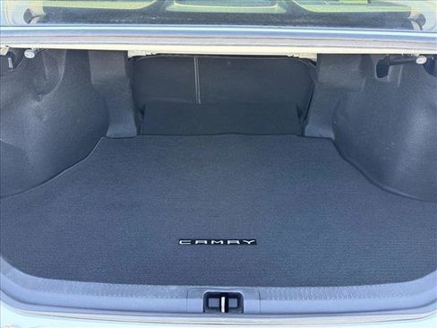 Used 2020 Toyota Camry XSE image 7