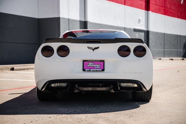 Used 2012 Chevrolet Corvette Coupe w/ 2LT Preferred Equipment Group RWD image 18