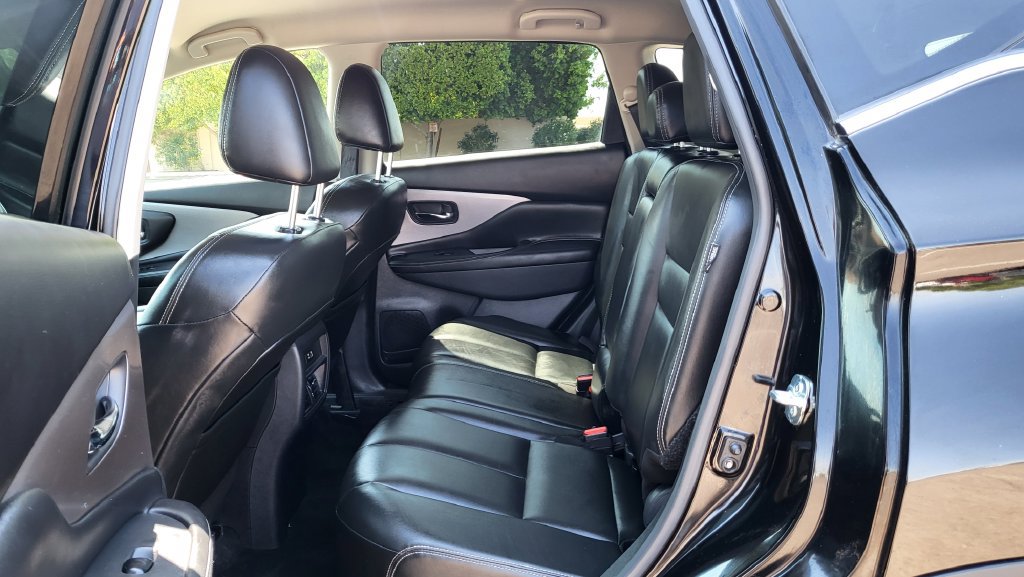 Used 2023 Nissan Murano SV w/ SV Midnight Edition Package FWD image 24