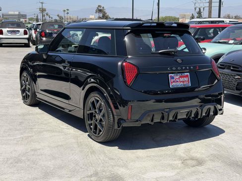 New 2026 MINI Cooper S FWD image 4