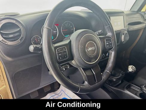 Used 2015 Jeep Wrangler Sport w/ Quick Order Package 23S AWD/4WD image 11