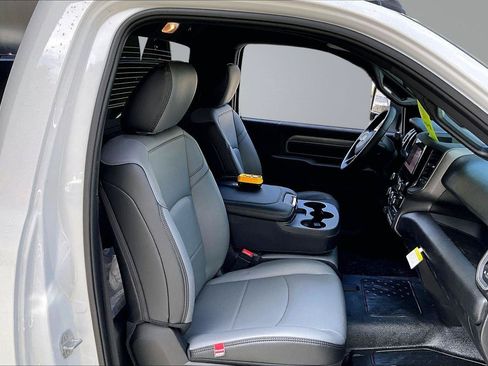 New 2026 RAM 5500 Tradesman AWD/4WD image 8