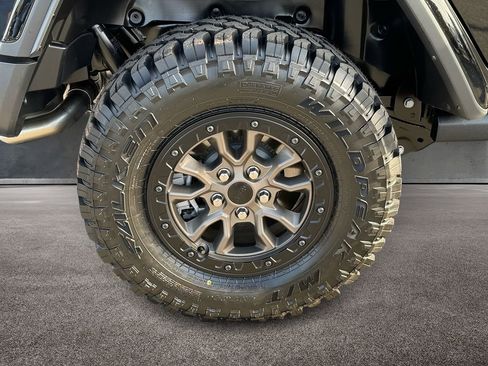 Used 2023 Jeep Wrangler Unlimited Rubicon 392 AWD/4WD image 9