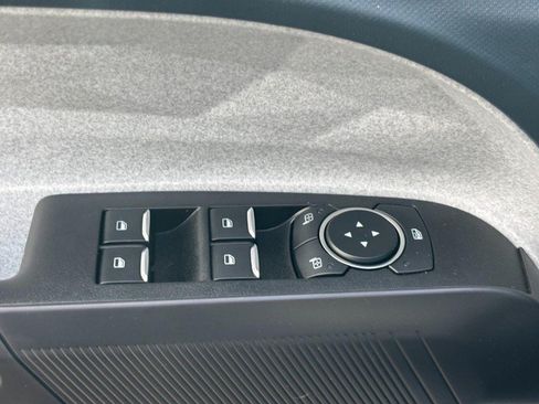 New 2026 Ford Maverick XLT w/ XLT Luxury Package FWD image 17