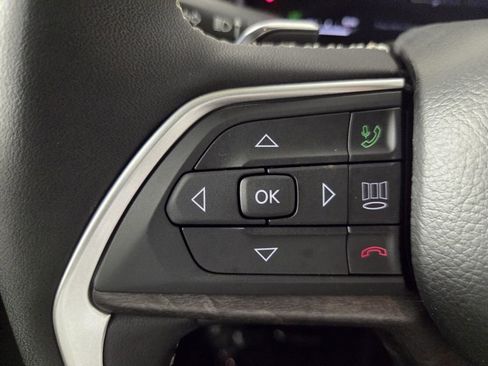New 2026 Jeep Grand Cherokee Altitude RWD image 15