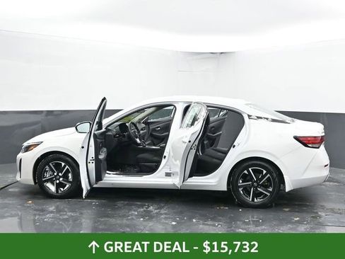 Used 2024 Nissan Sentra SV w/ Trunk Package image 55