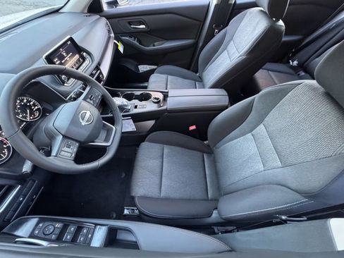 New 2026 Nissan Rogue SV w/ Cold Weather Package image 18