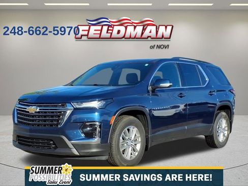 Used 2023 Chevrolet Traverse LT w/ LPO, Floor Liner Package AWD/4WD image 1