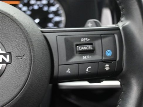 Used 2024 Nissan Pathfinder SV w/ Lighting Package (N92) image 22