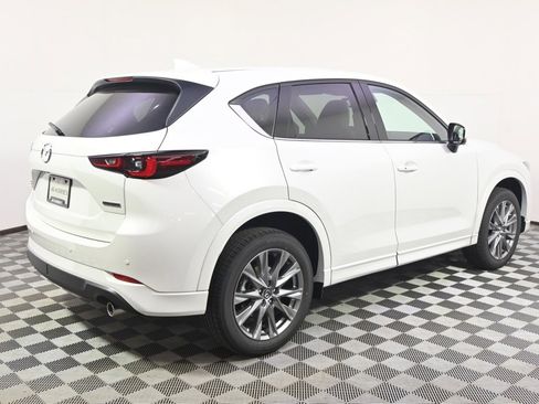 New 2025 MAZDA CX-5 AWD 2.5 S w/ Premium Plus Pkg image 6