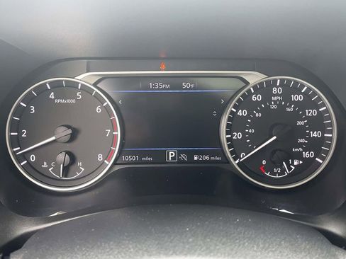 Used 2025 Nissan Sentra SR w/ SR Premium Package image 20