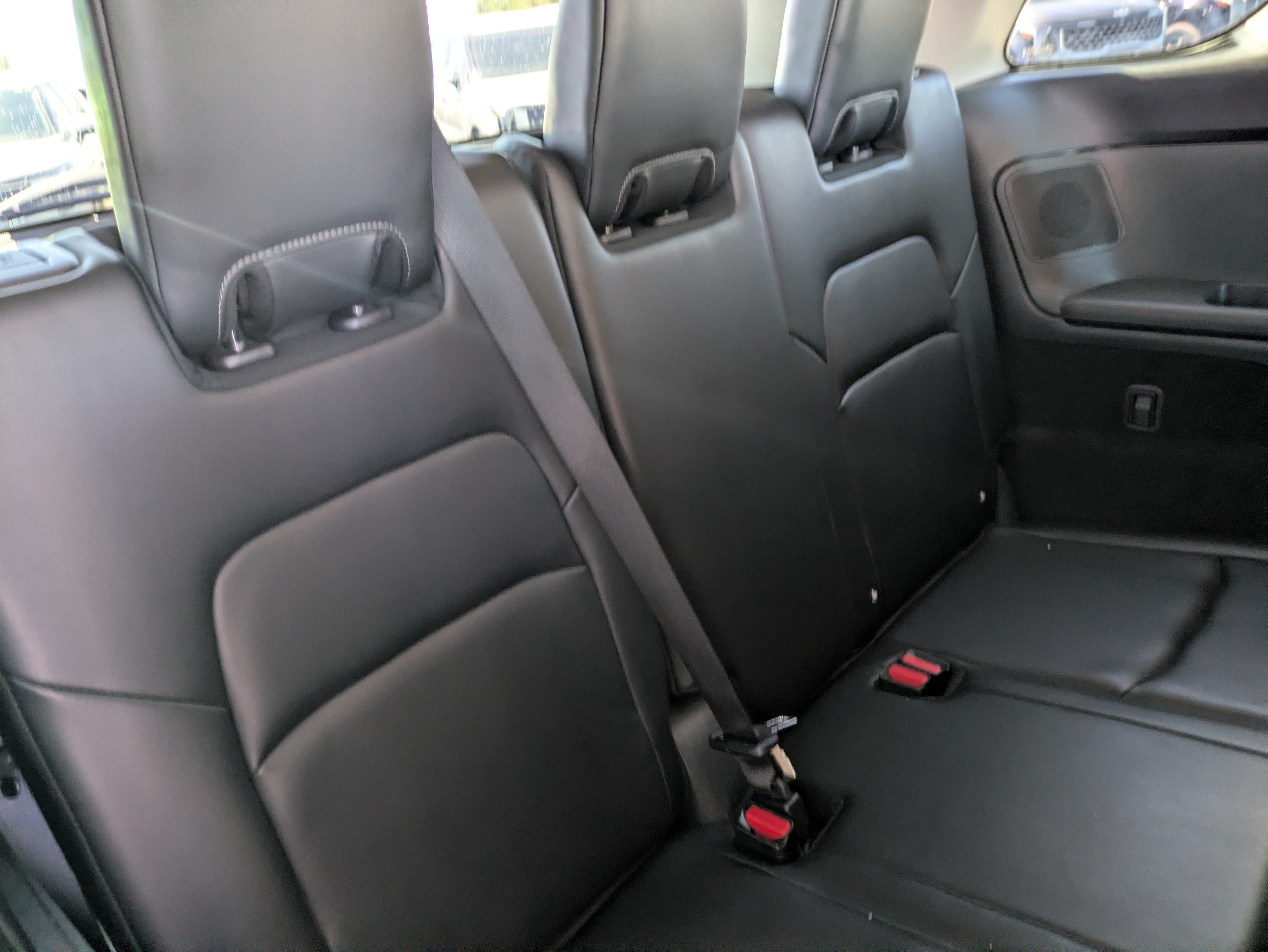 Used 2023 Nissan Pathfinder Platinum w/ Cargo Package FWD image 15