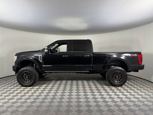 Used 2022 Ford F350 Platinum AWD/4WD image 11