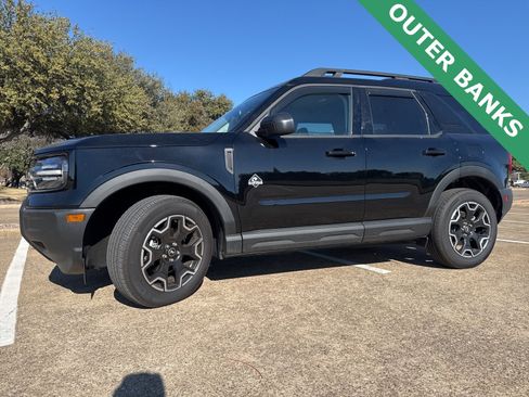 Used 2025 Ford Bronco Sport Outer Banks image 8