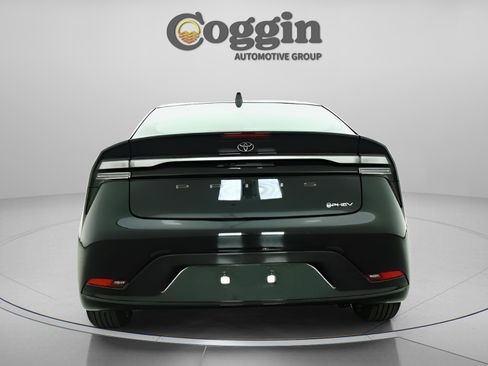 New 2026 Toyota Prius Plug-In Hybrid image 13