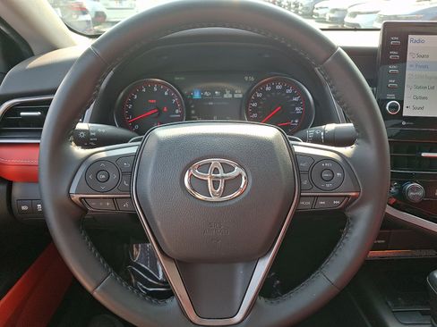 Used 2021 Toyota Camry XSE FWD image 18