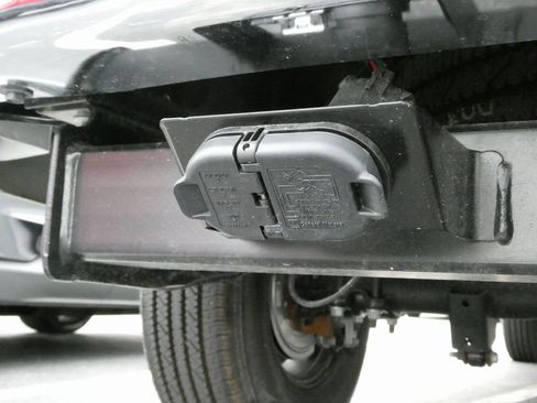 New 2025 GMC Savana 3500 w/ Driver Convenience Package image 30