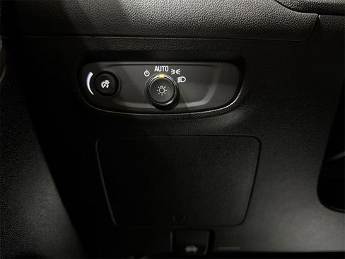 Used 2024 Buick Encore GX Sport Touring w/ Comfort Package image 18