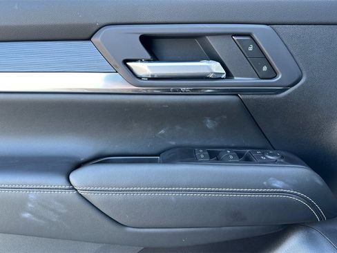 New 2026 GMC Terrain Elevation w/ Technology Package II image 9