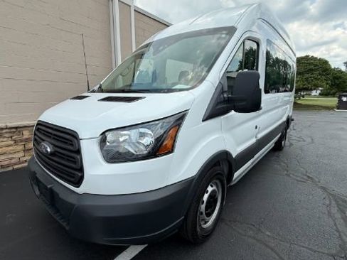 Used 2018 Ford Transit 350 XL image 1