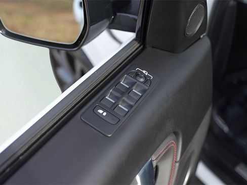 Used 2021 Land Rover Discovery Sport SE R-Dynamic image 24