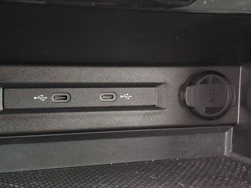 Used 2024 Volkswagen Taos S image 23