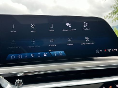 Used 2024 Cadillac Lyriq Luxury image 29